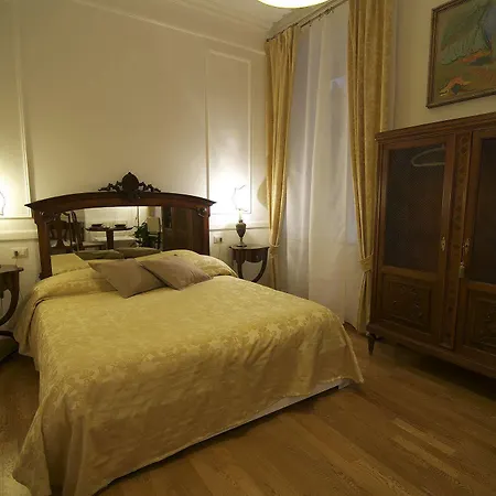 Internoroma Guest house *
